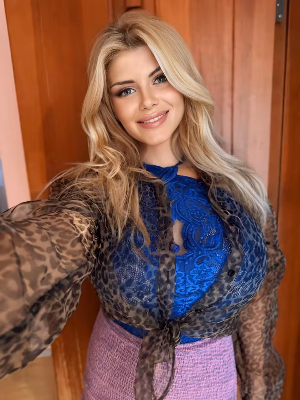 Veronica funny russian dating site pictures