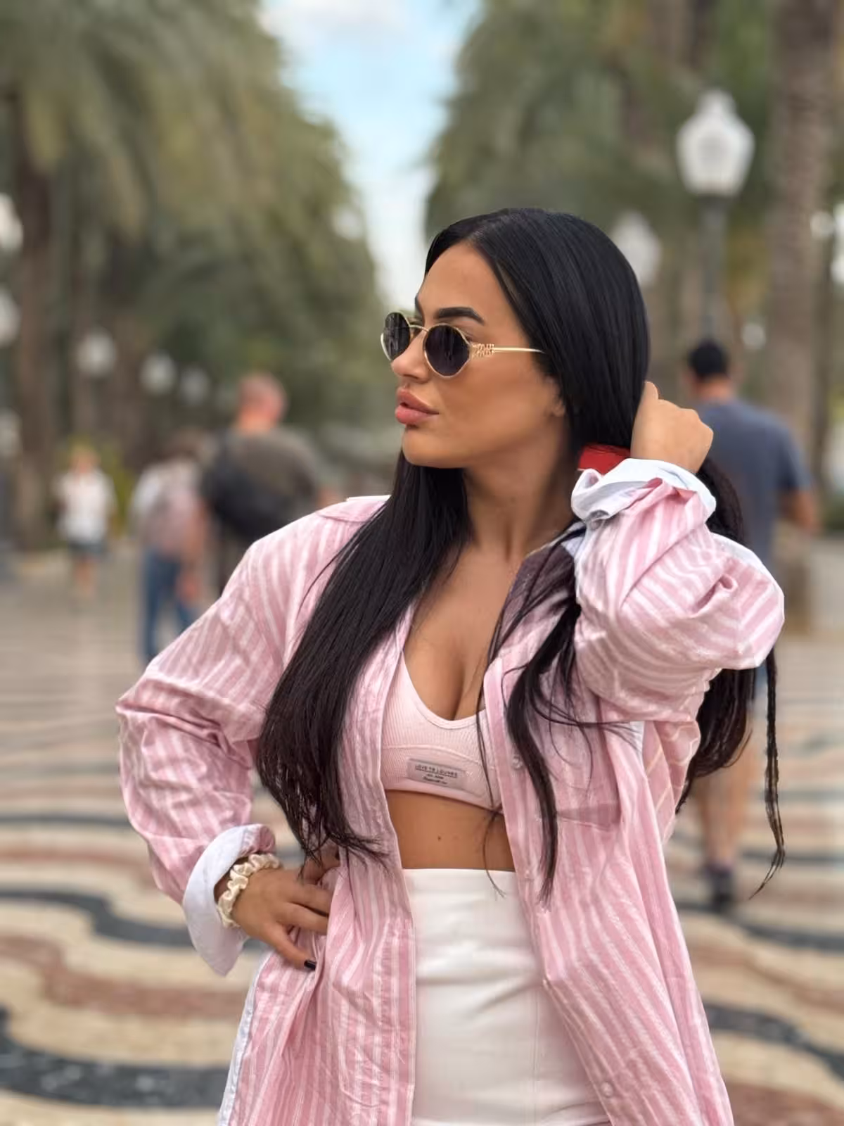 Izabela holostyak russian dating