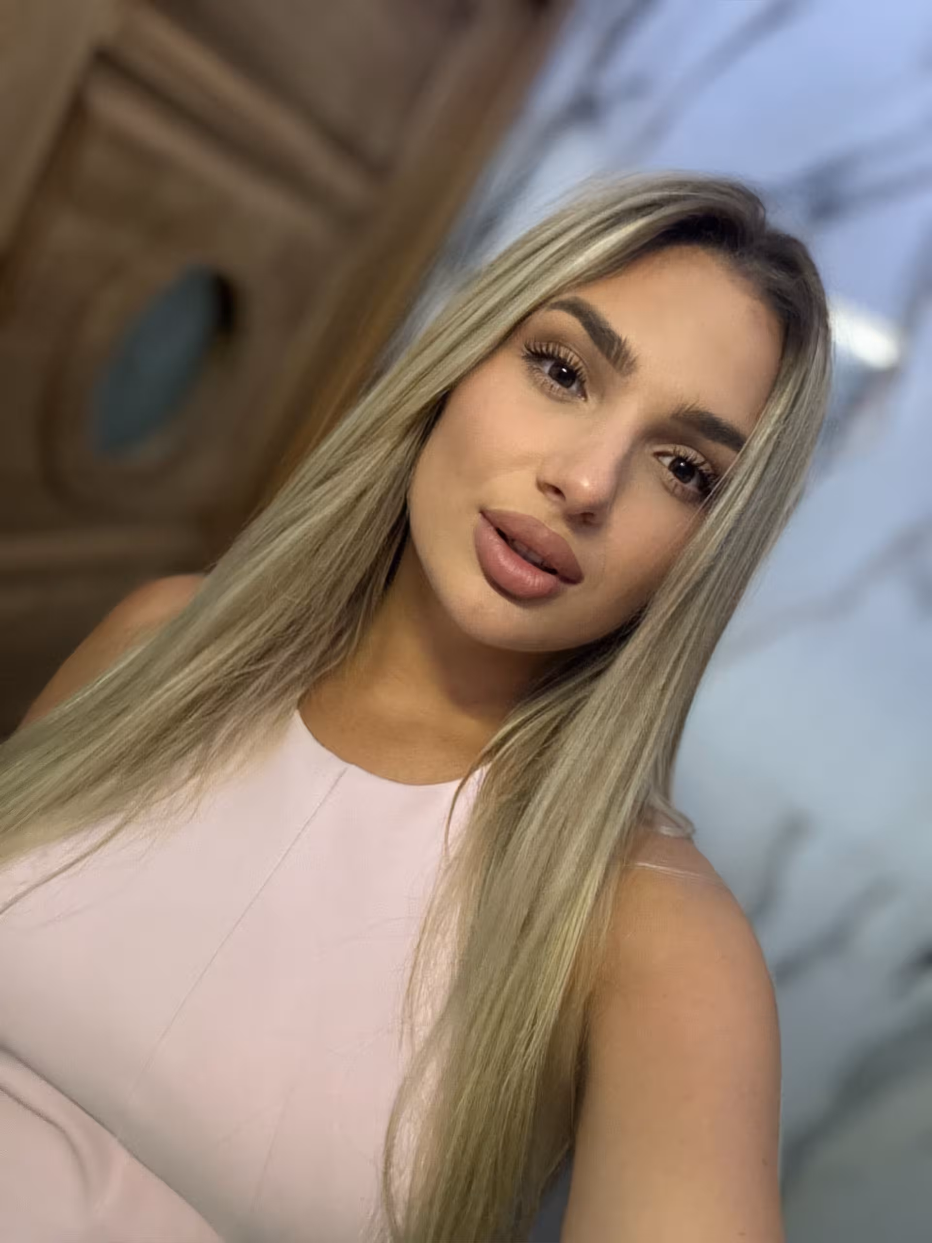 Valeria single women in cleveland