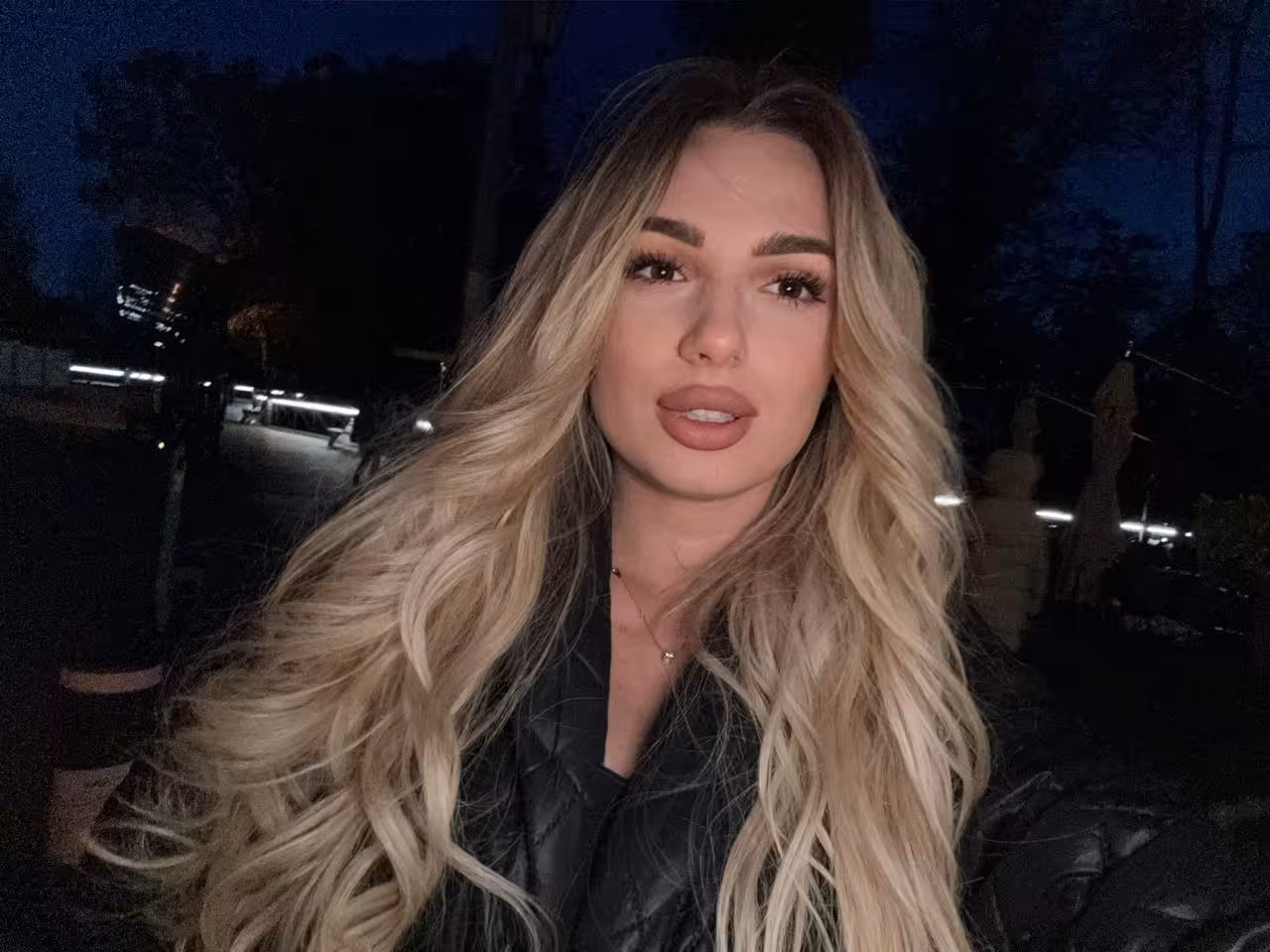 Valeria single women in cleveland
