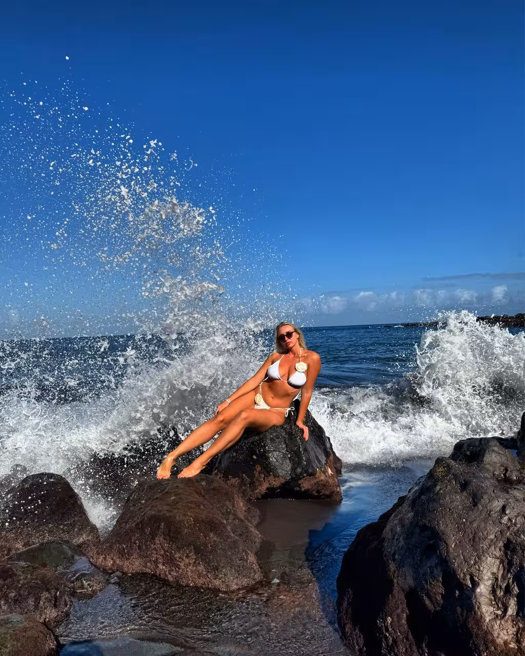 Yuliia ukraine bride singapore